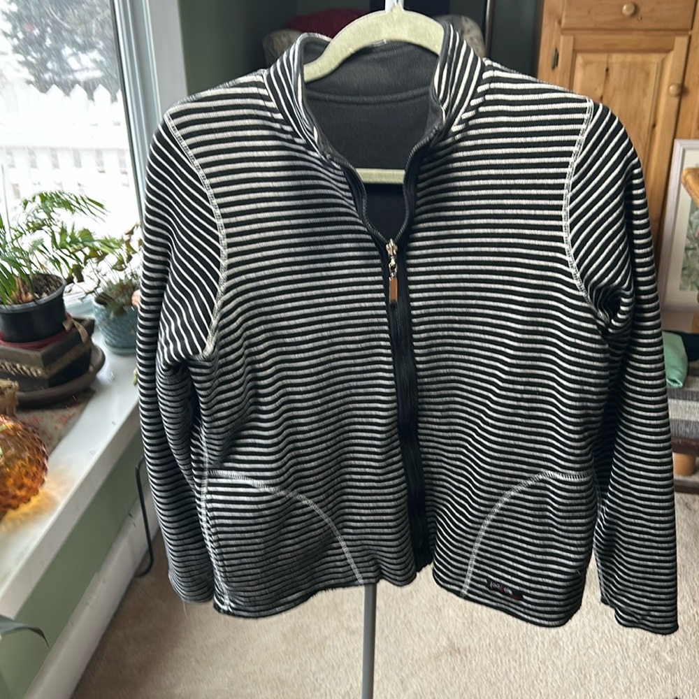 Medium reversible jacket